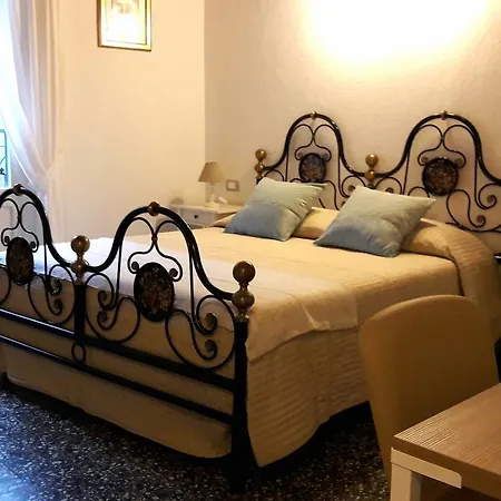 Taverna Del Capitano Guest house *